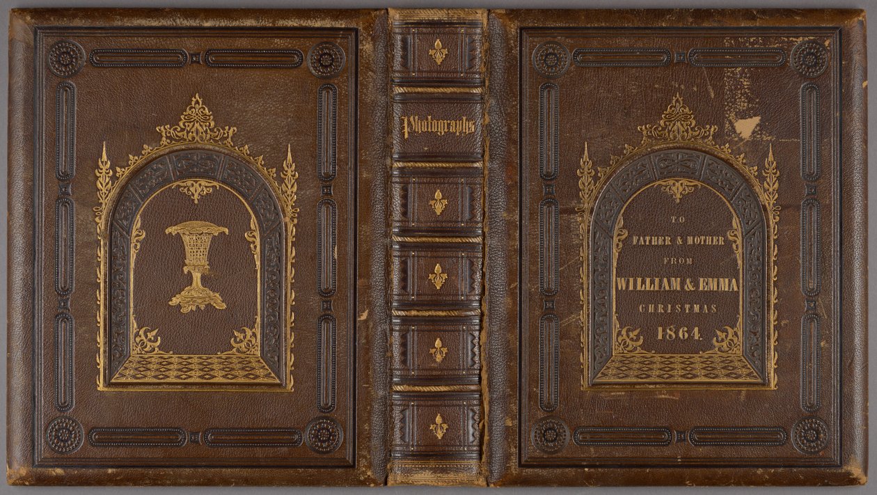 [Álbum recopilatorio sobre la Guerra Civil estadounidense: en su mayoría, retratos de grupo de generales y sus estados mayores, además de algunas escenas de campamento] de Mathew B. Brady