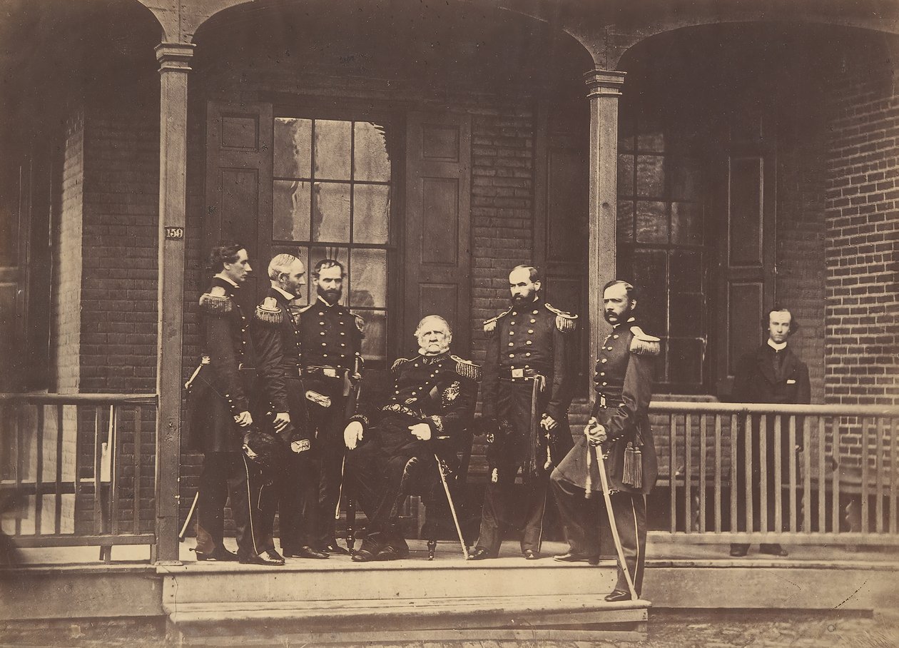 Teniente General Scott, General en Jefe del Ejército de EE.UU., y personal, 6 de septiembre de 1861 de Mathew Brady