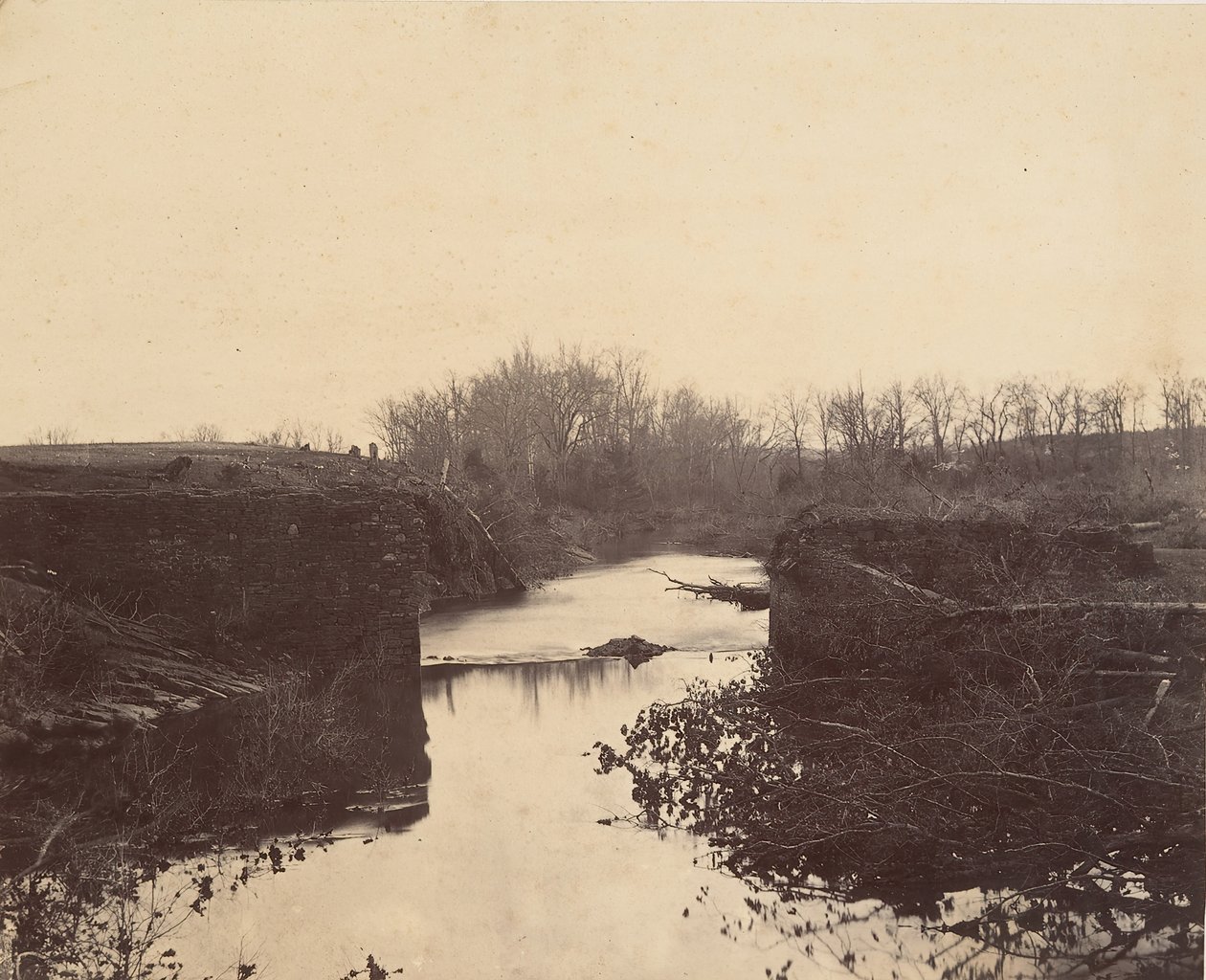 Ruinas del Puente de Piedra - Bull Run de Mathew Brady