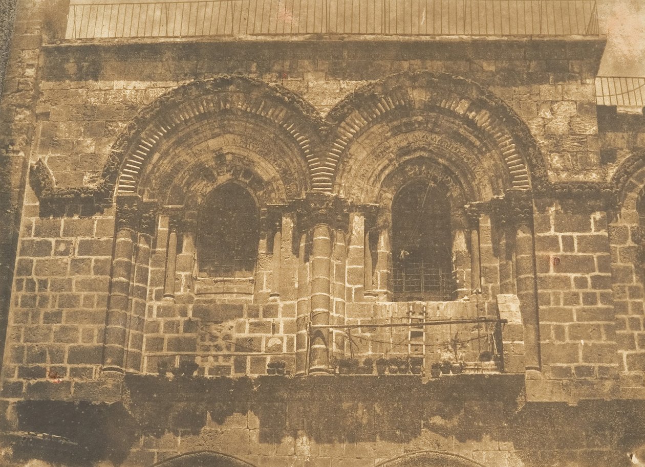 Fachada de la Iglesia del Santo Sepulcro, en Jerusalén No. 2 parte superior, agosto 1850 de Maxime Du Camp