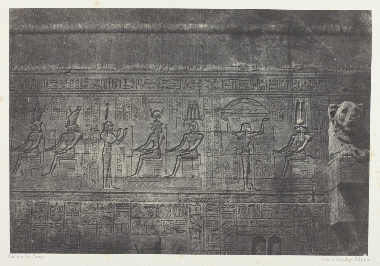 Gran Templo de Denderah (Teutyres), Esculturas de la fachada posterior; Alto Egipto, lámina 20 del álbum "Egypte, Nubie, Palestine et Syrie" (1852). de Maxime Du Camp