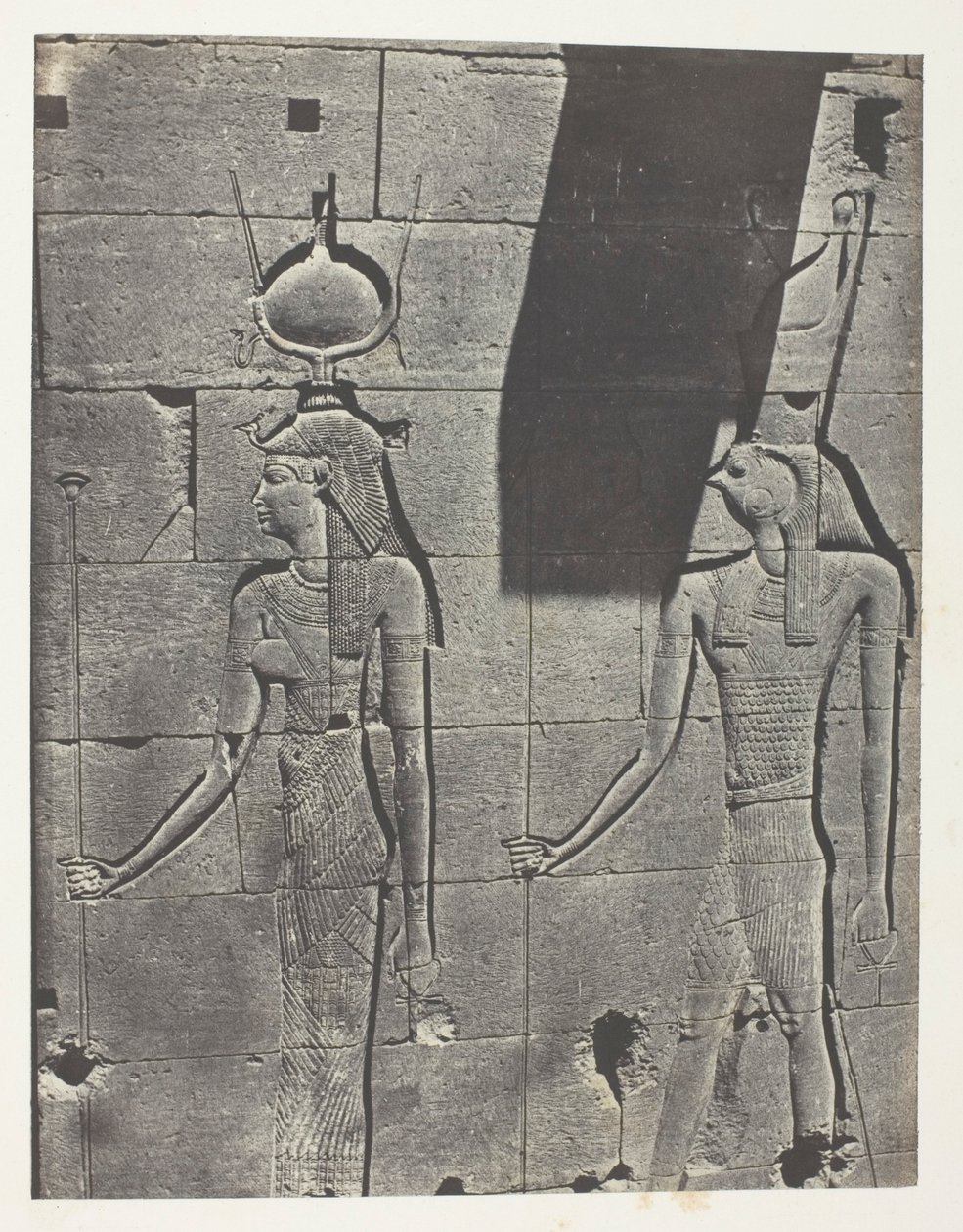 Kalabscheh, Sculptures De La Façade Postérieure Du Temple; Nubie, lámina 92 del álbum "Egypte, Nubie, Palestine et Syrie" (1852). de Maxime Du Camp
