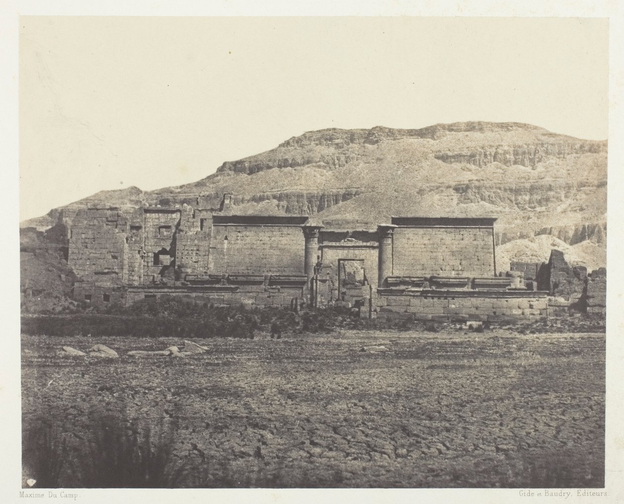 Médinet-Habou, Vista General de las Ruinas, Tebas de Maxime Du Camp