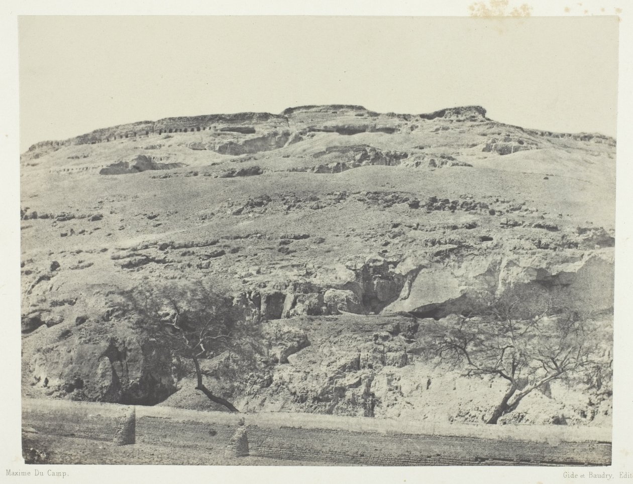Necrópolis de la antigua Licópolis, Alto Egipto, lámina 12 del álbum "Egypte, Nubie, Palestine et Syrie" (1852) de Maxime Du Camp