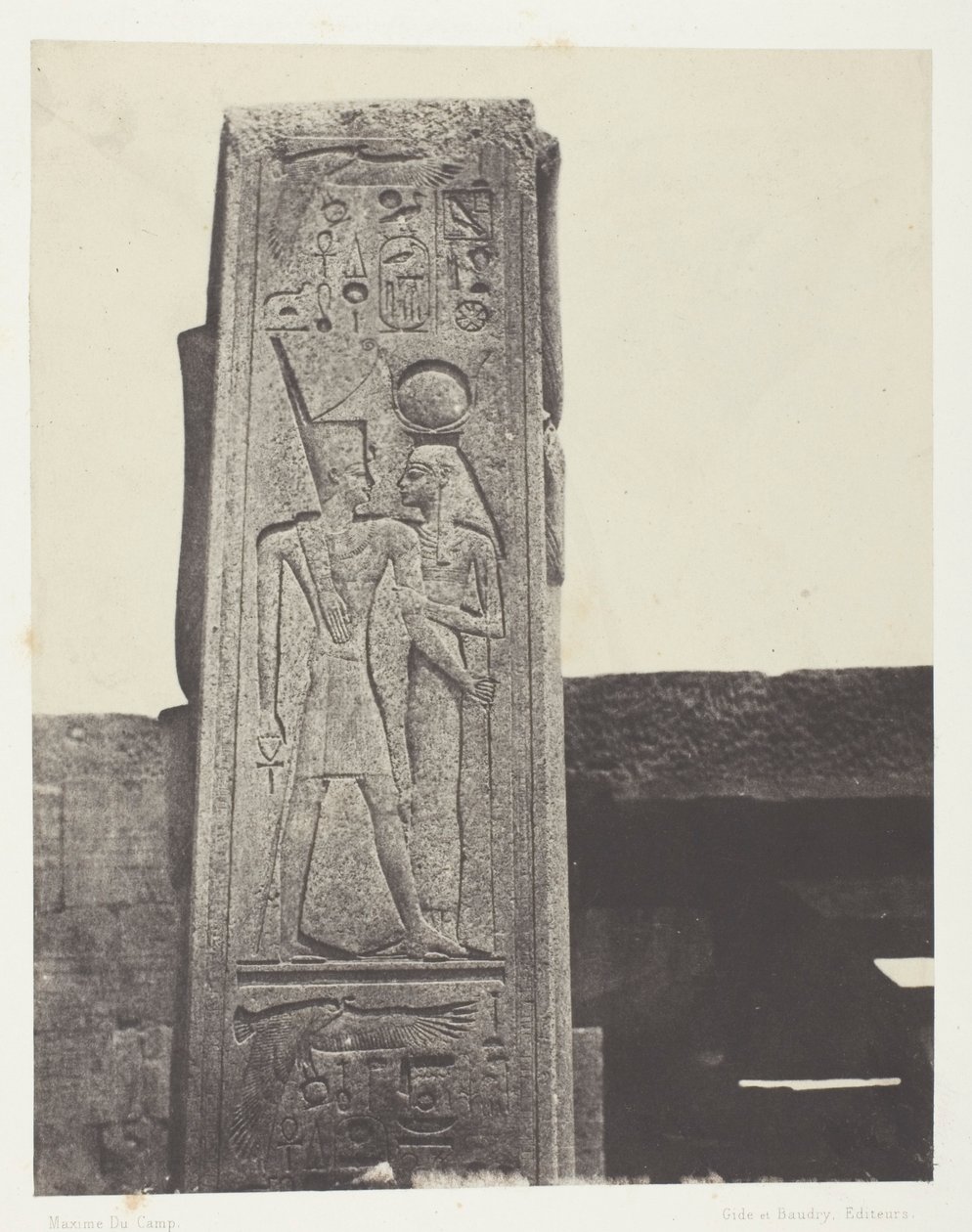 Palacio de Karnak, Pilar Frente al Santuario de Granito; Tebas de Maxime Du Camp