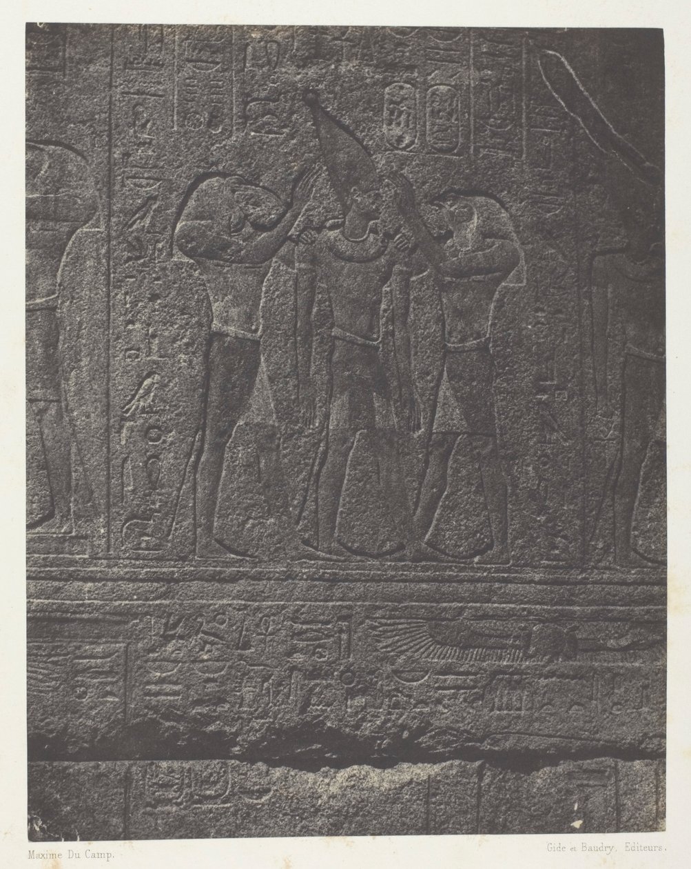 Palacio de Karnak, esculturas exteriores del santuario de granito; Tebas de Maxime Du Camp