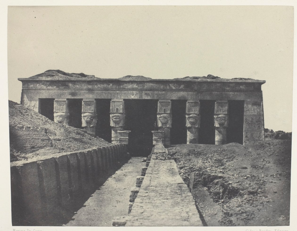 Vista general, Gran Templo de Dendérah, Alto Egipto de Maxime Du Camp