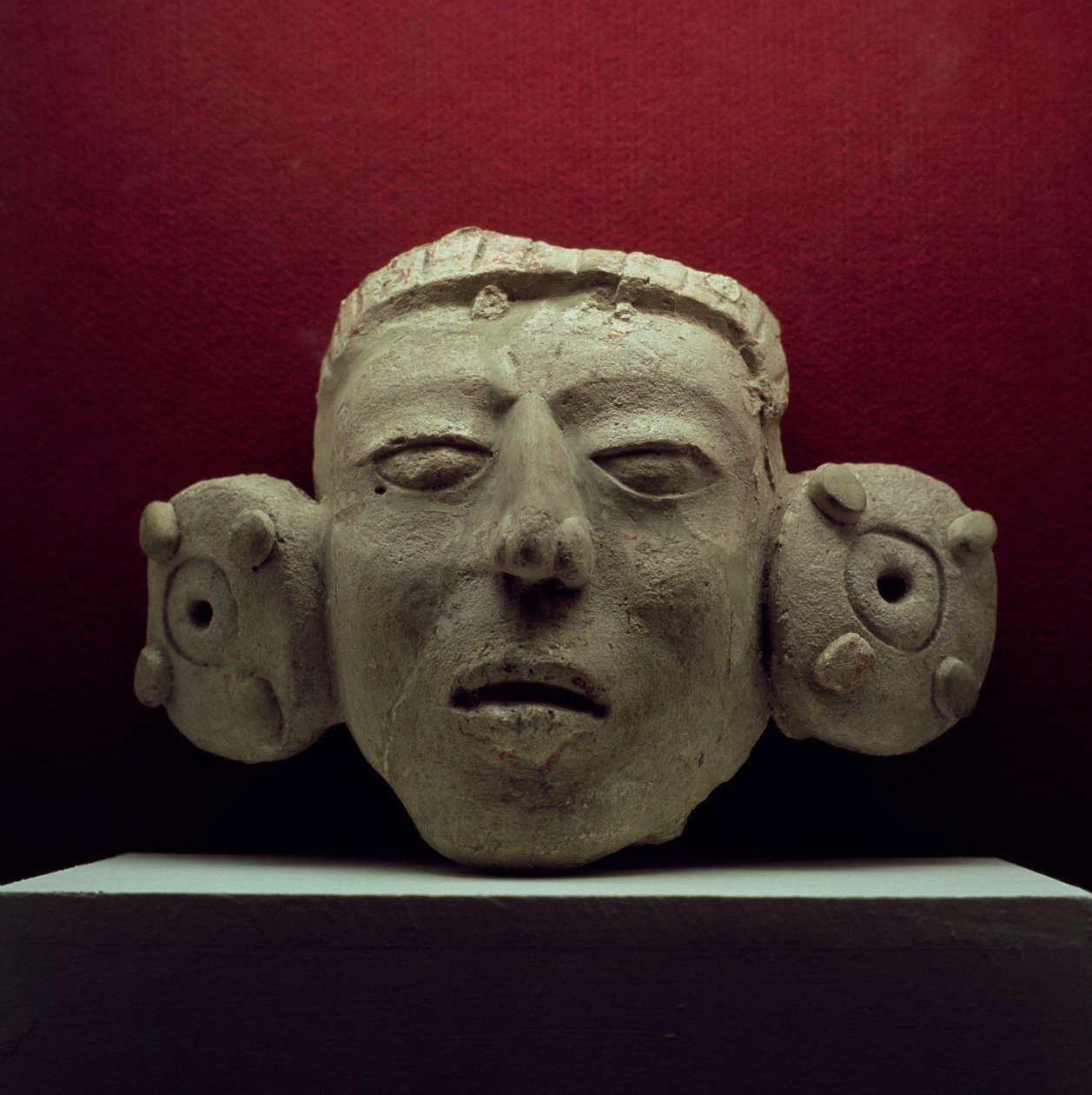 Máscara, 500-900 d.C. (yeso) de Mayan