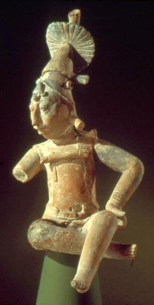 Sacerdote maya sentado, Isla de Jaina, c.600 de Mayan