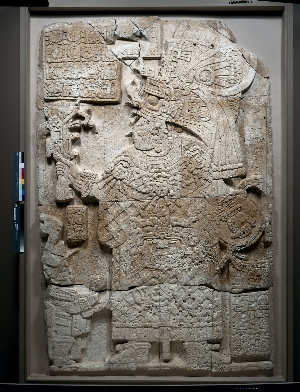 Cara frontal de una estela, Período Clásico, 
