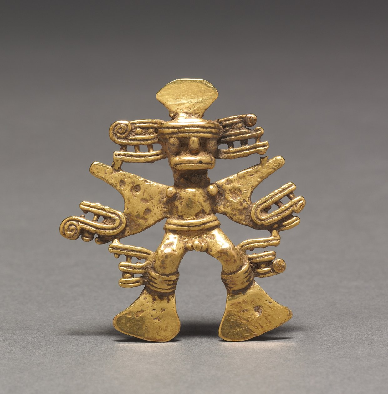 Colgante de figurina, c. 700-1550 (oro fundido y martillado) de Mesoamerican Mesoamerican