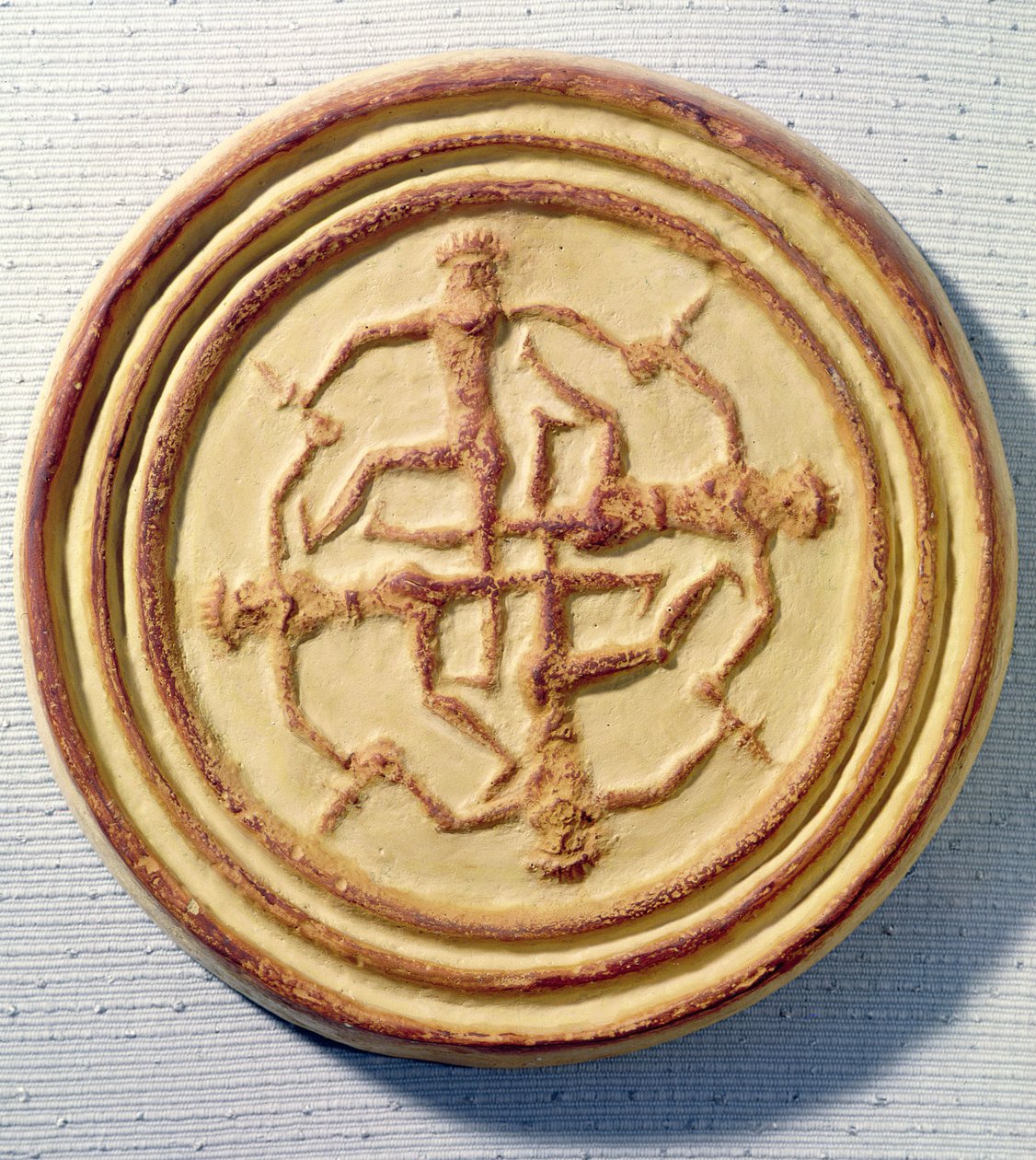 Molde que representa cuatro guerreros, de Mari, Medio Éufrates de Mesopotamian
