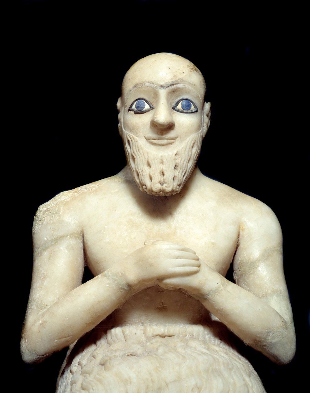 Arte Mesopotamia: Estatua del Intendente Ebih-il. Escultura de alabastro, concha, lapislázuli y esquisto, alrededor de 2500 a.C. (período sumerio, alrededor de 2900-2200 a.C.). De Mari. Altura: 0.525 m. París, Museo del Louvre de Mesopotamian