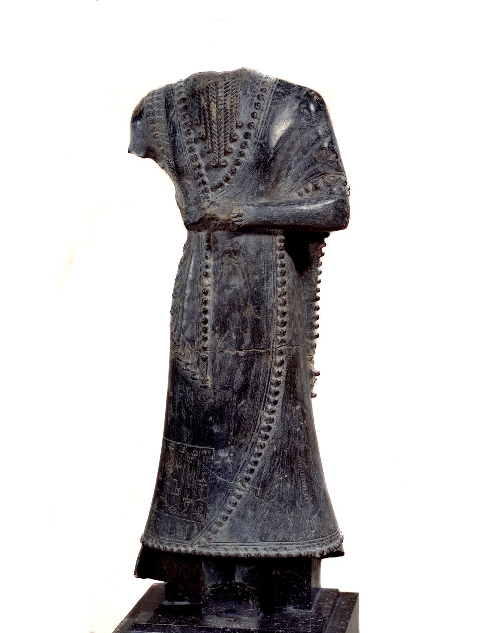 Mesopotamia: estatuilla acéfala en esteatita de Idi-Ilum, gobernador de Mari, dedicada a la diosa Ishtar de Mesopotamian