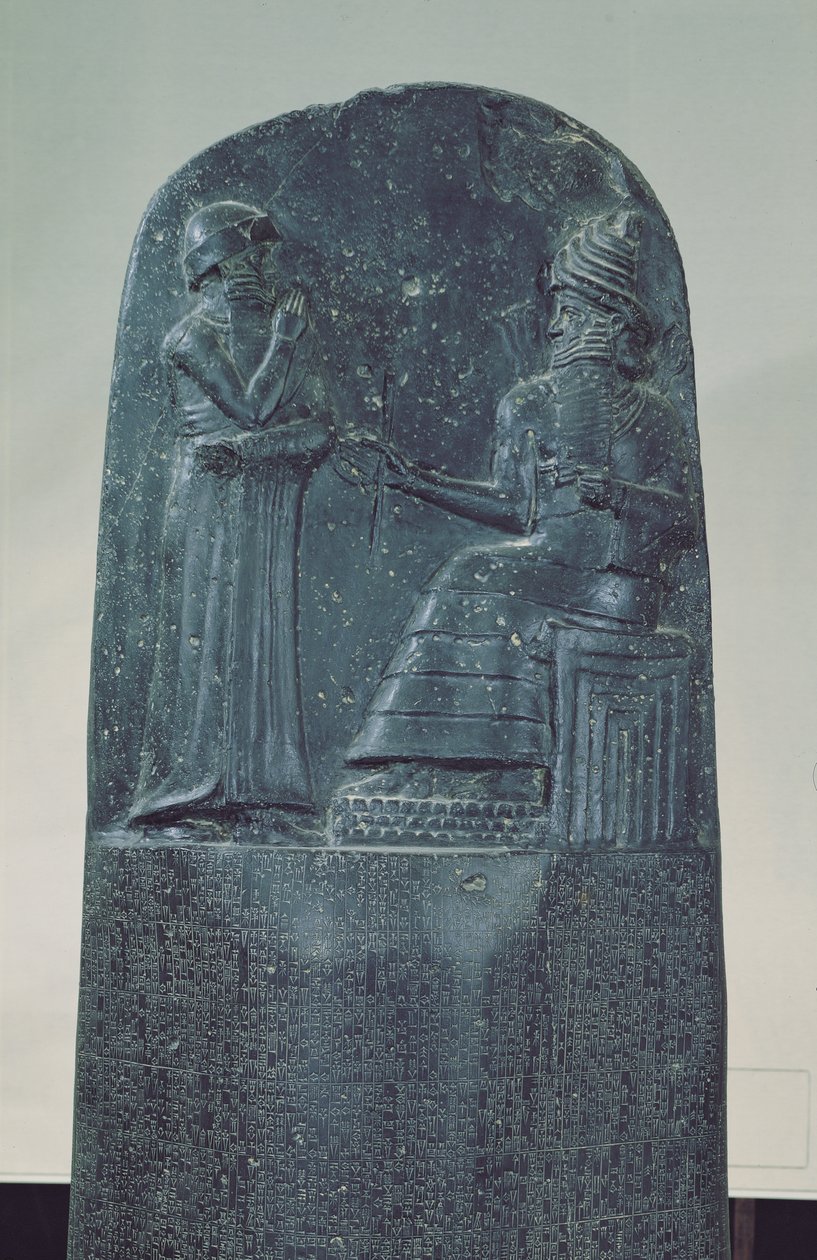 Figura en relieve del dios sol Shamash dictando sus leyes al rey Hammurabi en su famoso código de leyes, Periodo Babilónico Antiguo, 1760 a.C. de Mesopotamian