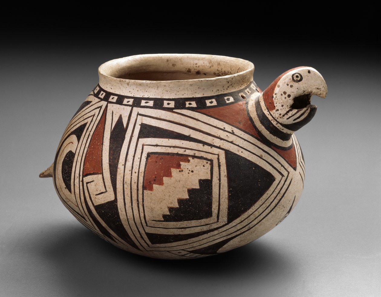 Cuenco de guacamayo Mogollon, Periodo Tardío, 1300-50 de Mexican School