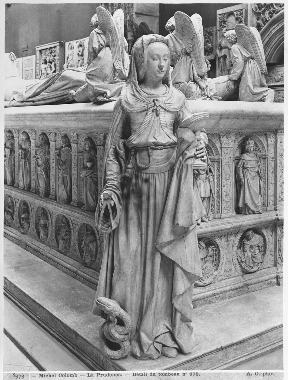 Nantes, Catedral de San Pedro y San Pablo, Tumba de Francisco II, Duque de Bretaña y Margarita de Foix, detalle de Prudencia, 1502-07 de Michel Colombe