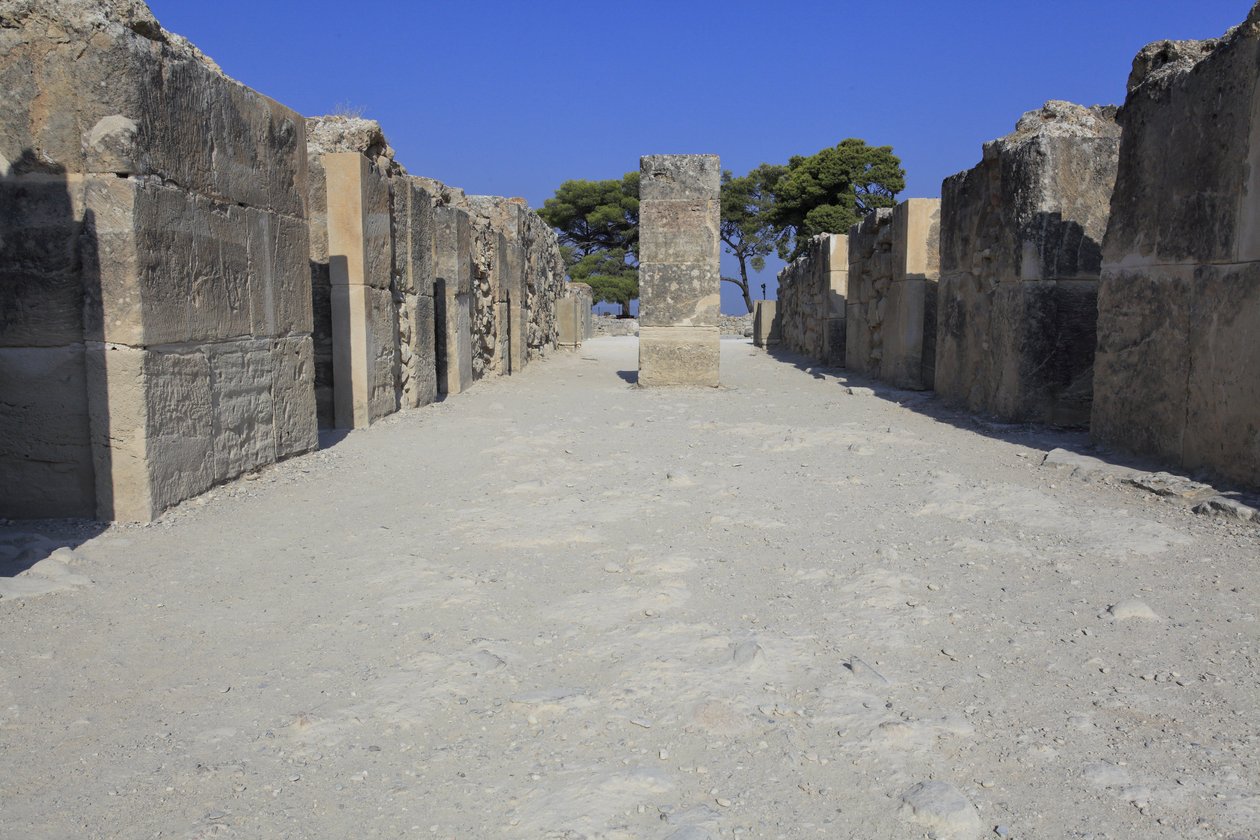 Sitio arqueológico minoico de Phaistos. Los almacenes del oeste. Phaistos, Creta de Minoan