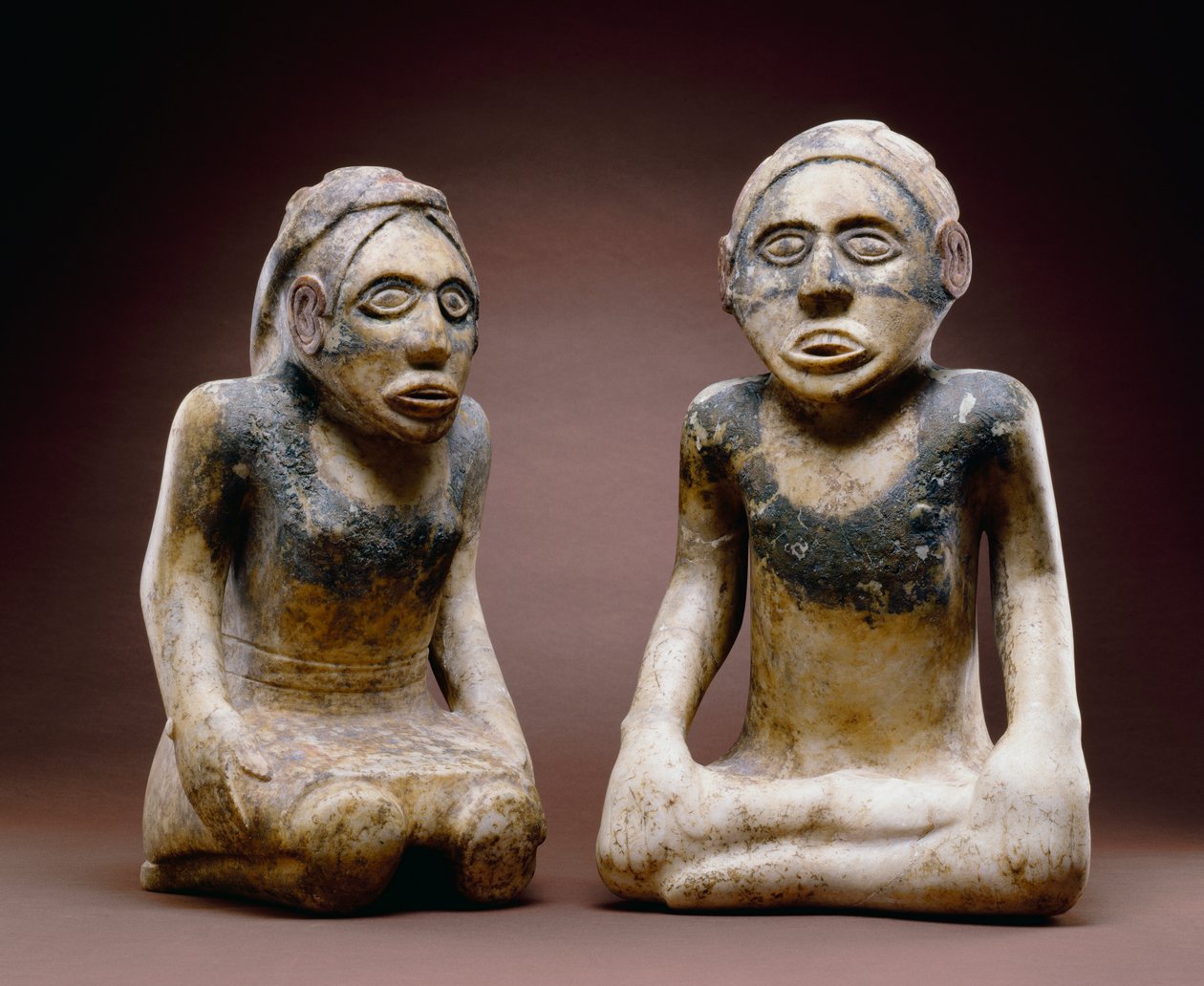 Figuras masculinas y femeninas sentadas, Etowah, 1200-1450 de Mississippian culture