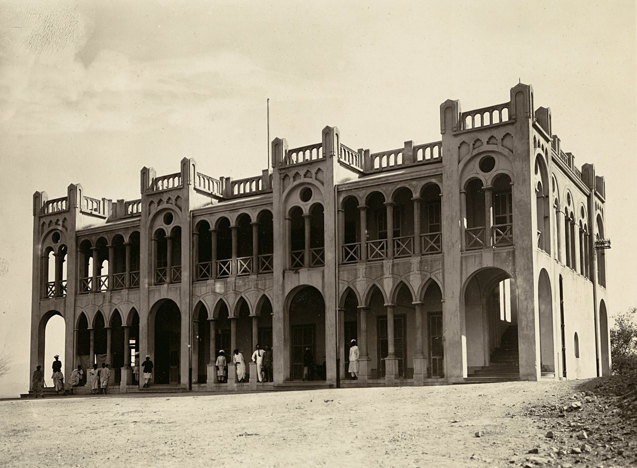 Construyendo un Imperio en la era fascista: la Estación de Policía de Agordat, 09/05/1936 (foto en b/n) de Modestino Baldinetti