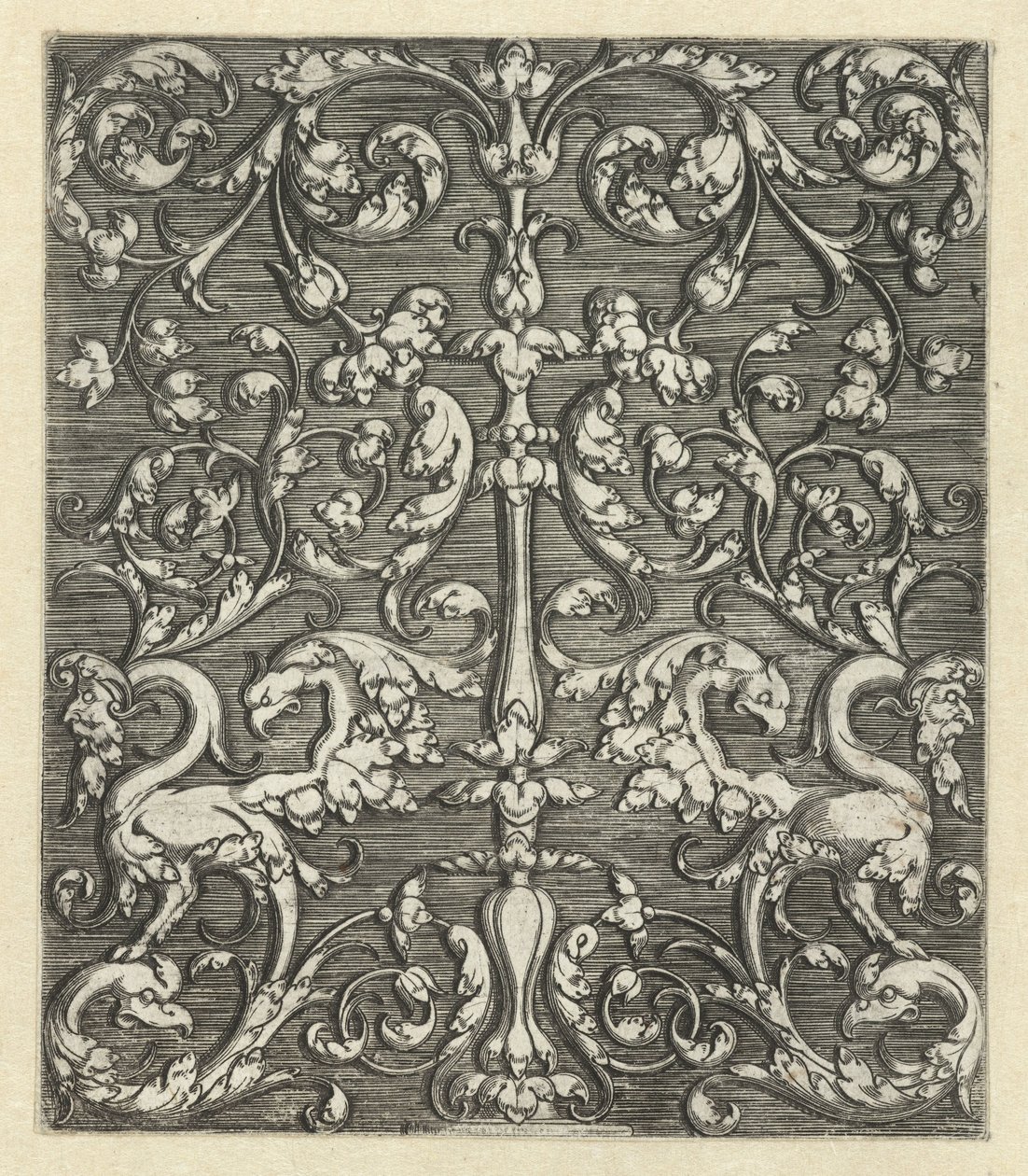 Adorno con dos animales de fantasía y candelabro de Monogrammist IG