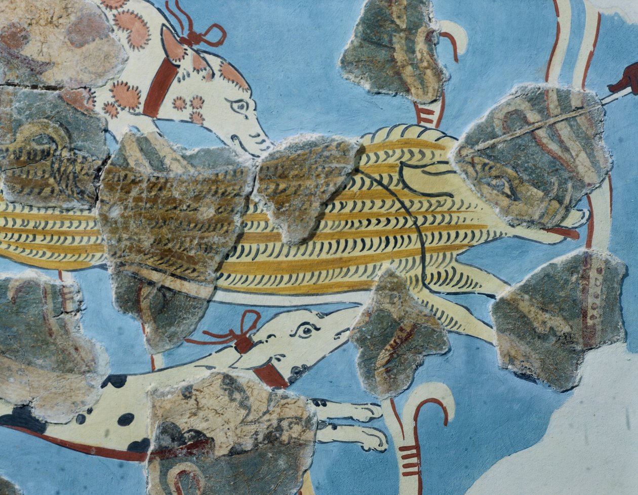 Fresco del palacio de Tirinto (Grecia). Detalle: grupo de perros atacando a un jabalí. Civilización micénica de Mycenean