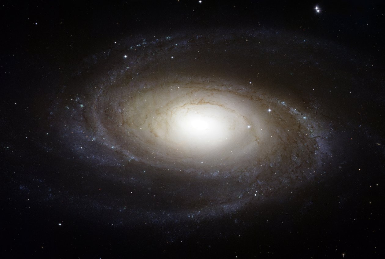 Galaxia espiral brillante M81 vista desde el telescopio Hubble. Crédito NASA. Ciencia Astronomía Estelar Espacio de National Aeronautics and Space Administration National Aeronautics and Space Administration