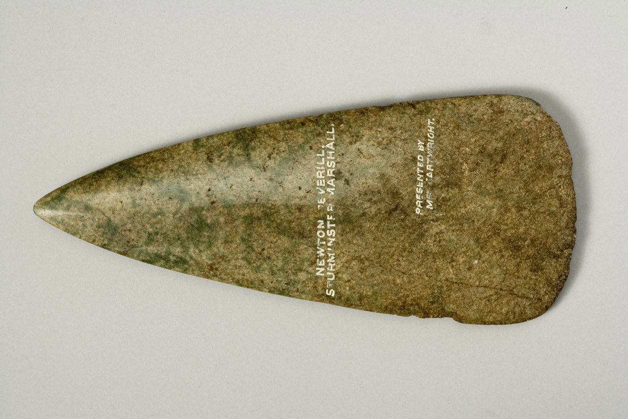 Cabeza de Hacha, 4500-2500 a.C. (piedra verde pulida) de Neolithic