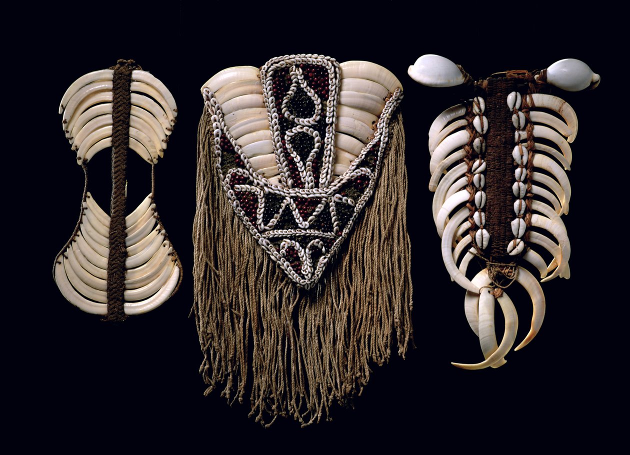 Ornamentos de Pecho de Papua New Guinean