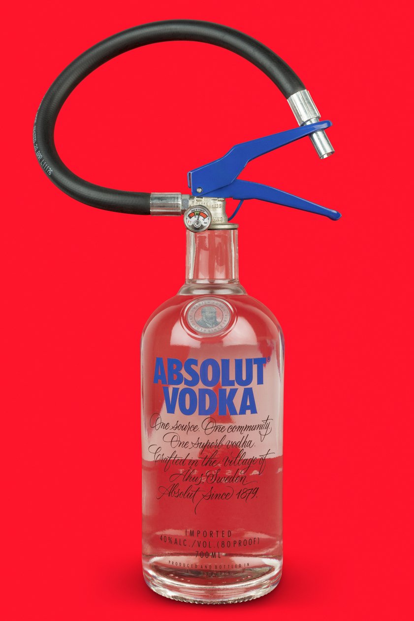 Adicciones (Edición Vodka), 2020 (foto) de Niccolò Fioriti