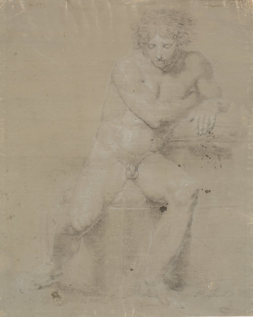 Modelo sentada en plinto con almohada. Vista frontal. Mano derecha bajo la axila izquierda de Nicolai Abildgaard