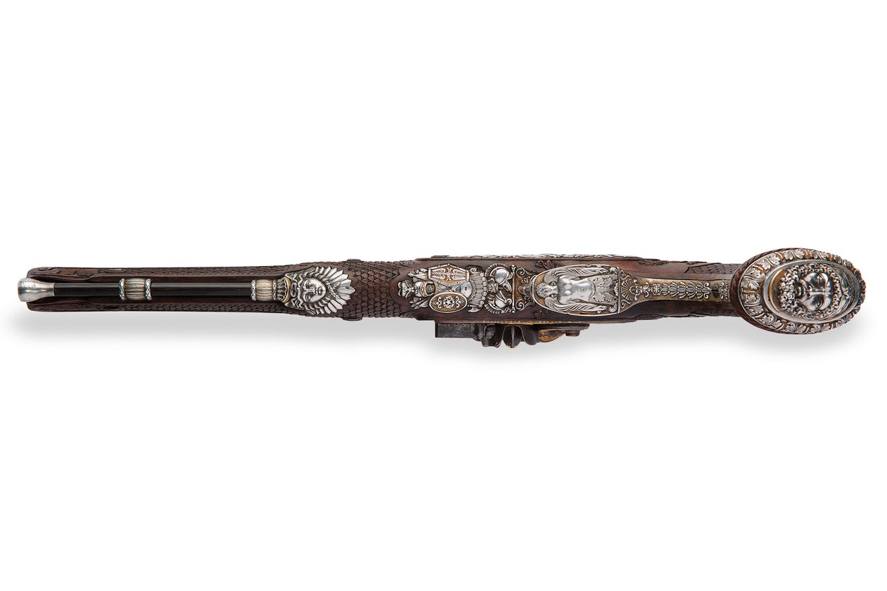 Uno de un par de pistolas de chispa con rifle y montura de plata, Versalles, 1825 de Nicolas Noel Boutet
