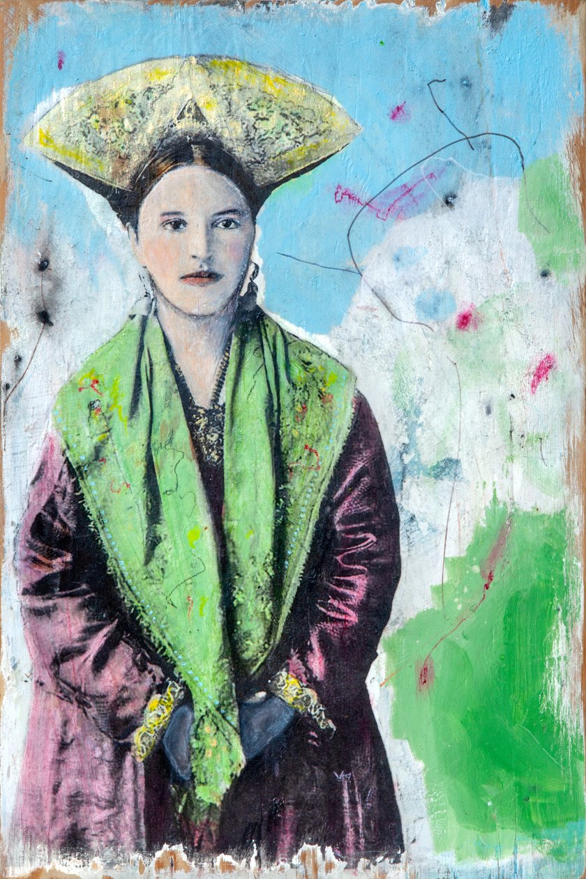 Damina russa , 2024 (técnica mixta sobre madera) de Olivia Gozzano