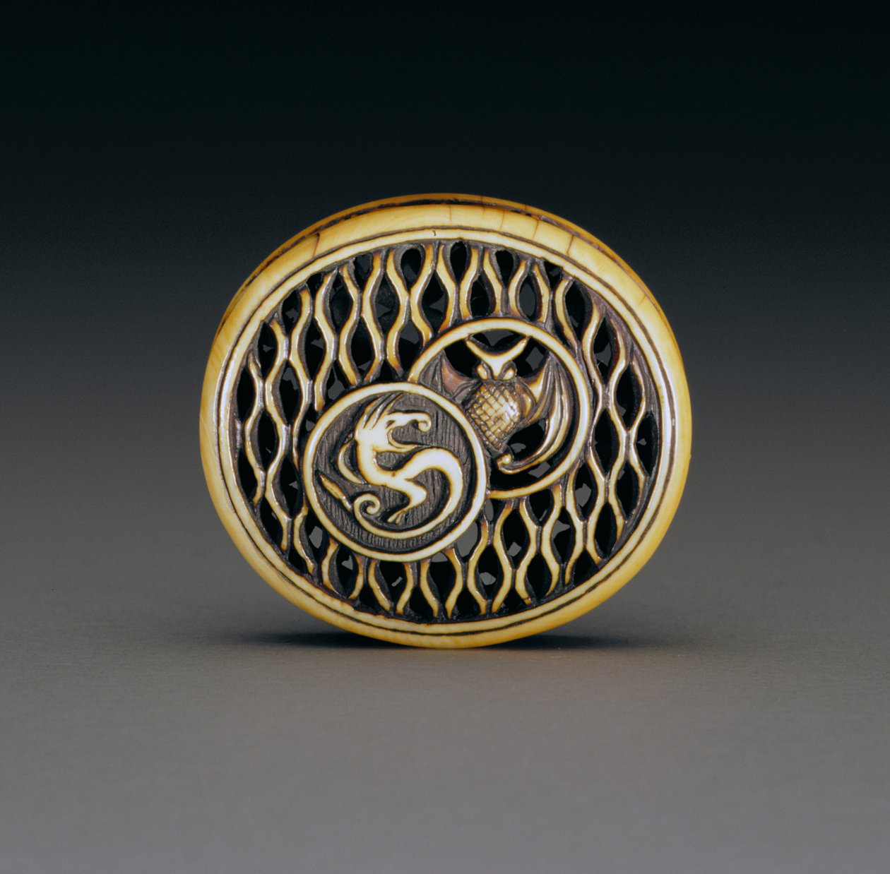 Anverso de un netsuke, c.1870 de Ozaki Kokusai