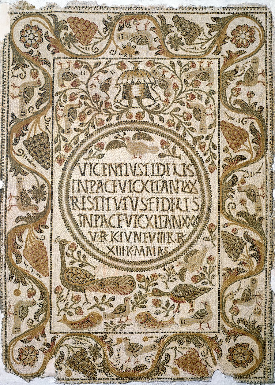 Lápida con un epitafio, de la Iglesia del Sacerdote Félix, cerca de Kelibia, siglo IV-V de Paleo Christian