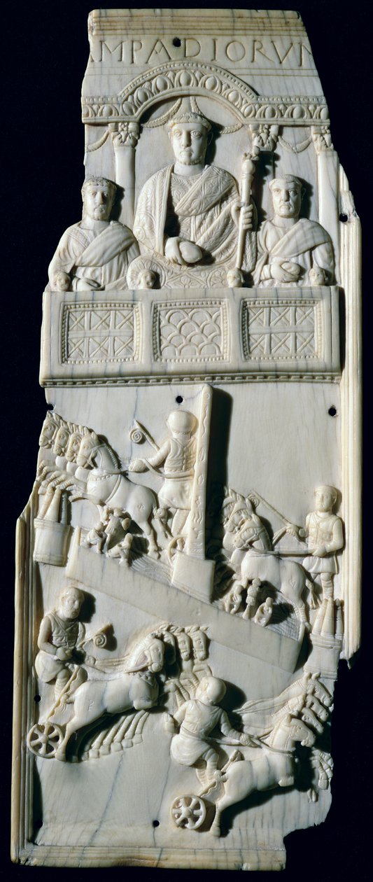 Sección de un díptico que representa una carrera de carros, de Túnez de Paleo Christian