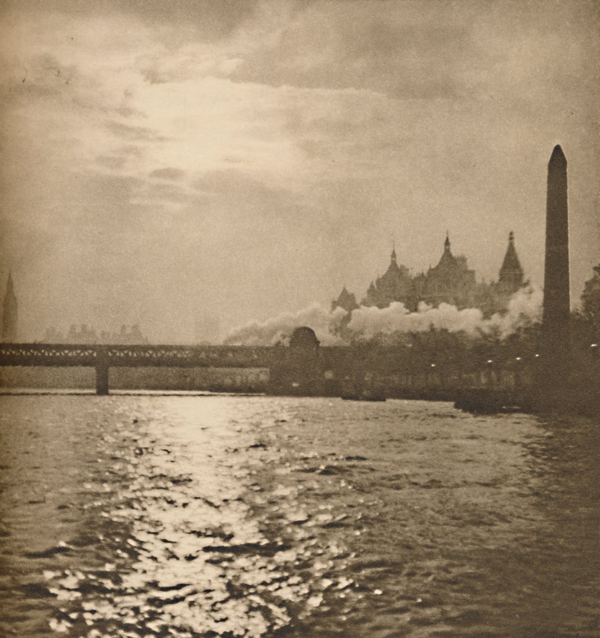 Donde el Camino de Hierro a Dover Cruza el Río, c1935 de Paterson
