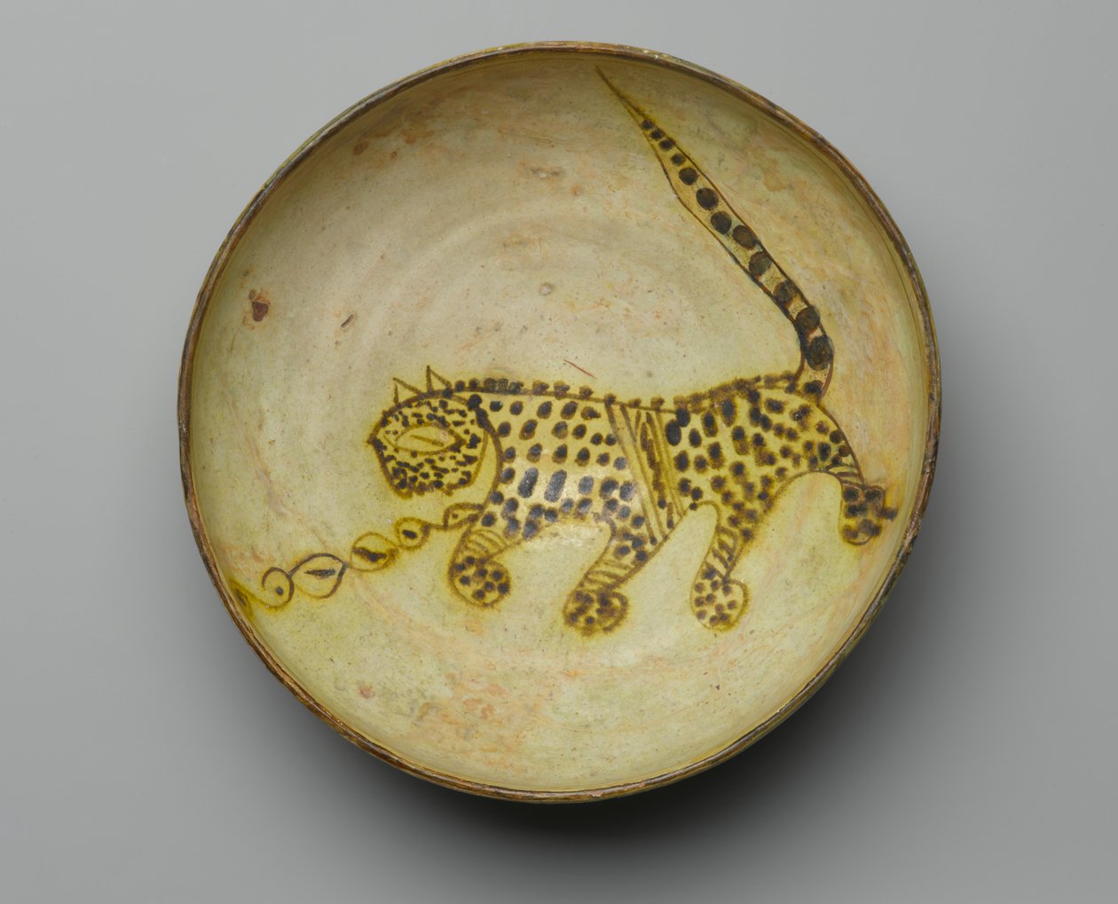 Cuenco que representa un guepardo de Persian School