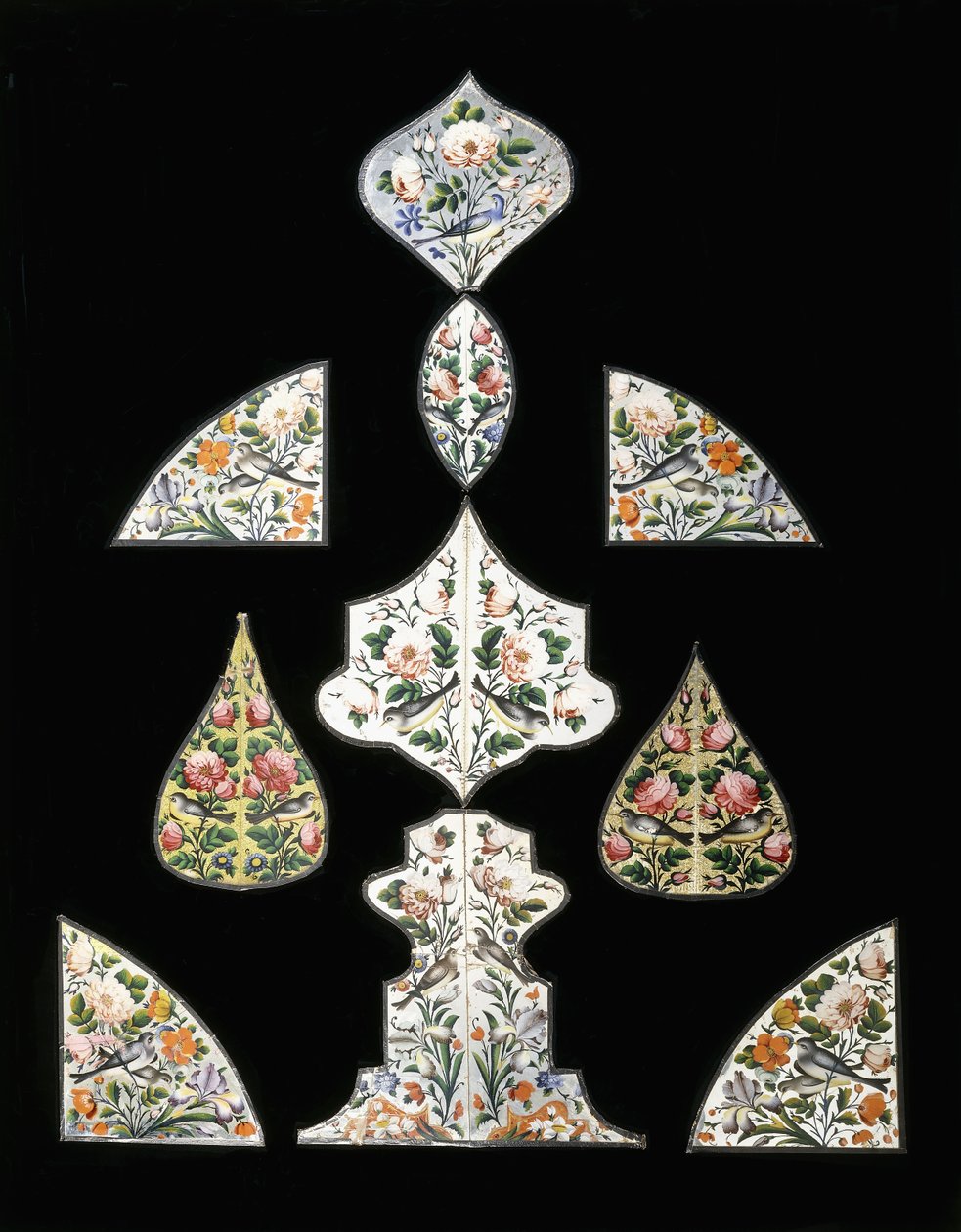 Un grupo de diez pinturas en espejo Qajar, decoradas con varias flores y pájaros posados, principios del siglo XIX de Persian School