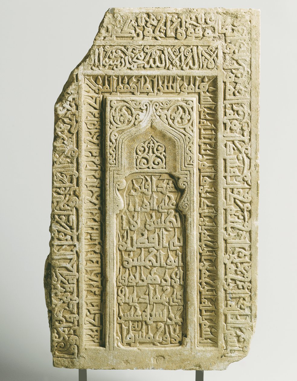 Lápida tallada selyúcida, Yazd, sureste de Irán, 1122 de Persian School