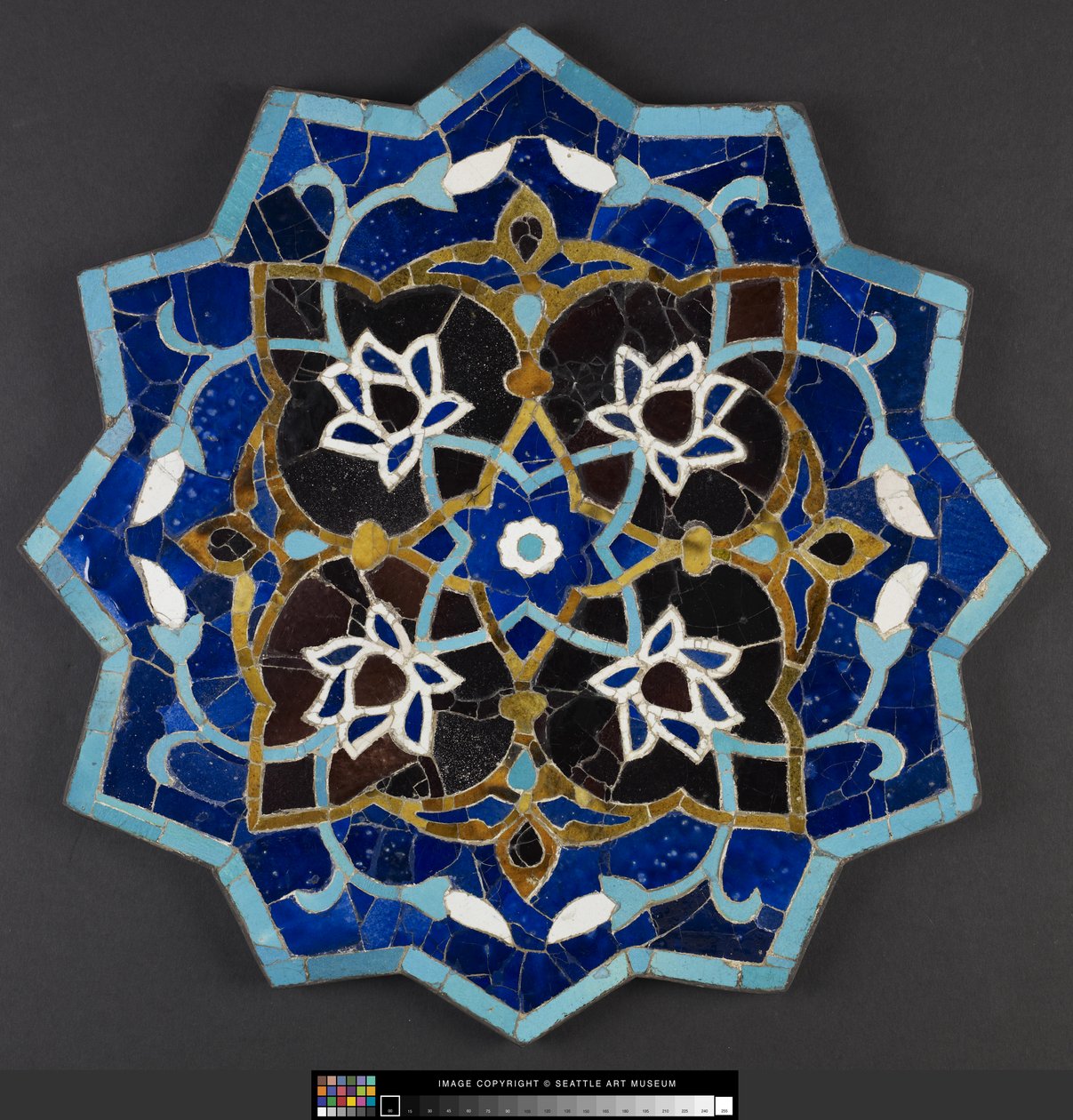 Azulejo con estrella de doce puntas de Persian School