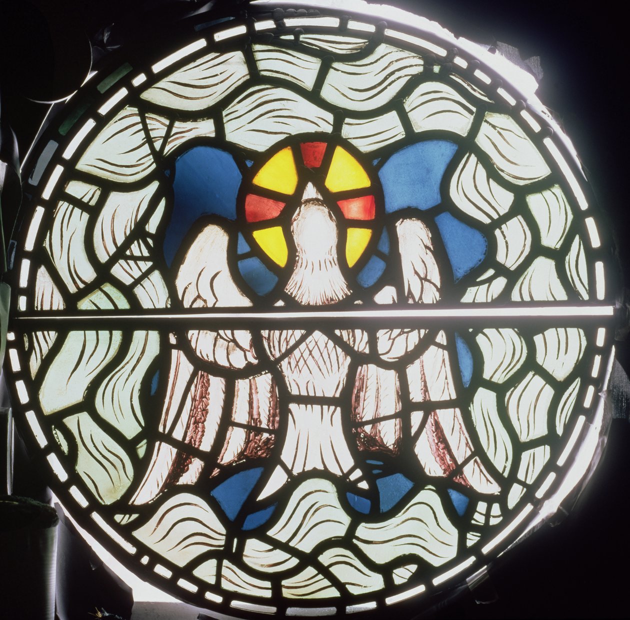 El Espíritu Santo, de la Ventana de la Creación (detalle) de Philip Webb