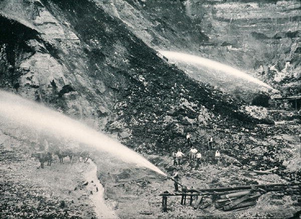 Dragado hidráulico de depósitos de estaño aluvial, Tasmania, c.1900, de 