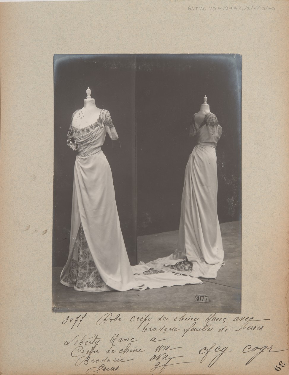 Página de álbum: Casa de Worth, vestido de baile de Photographer French