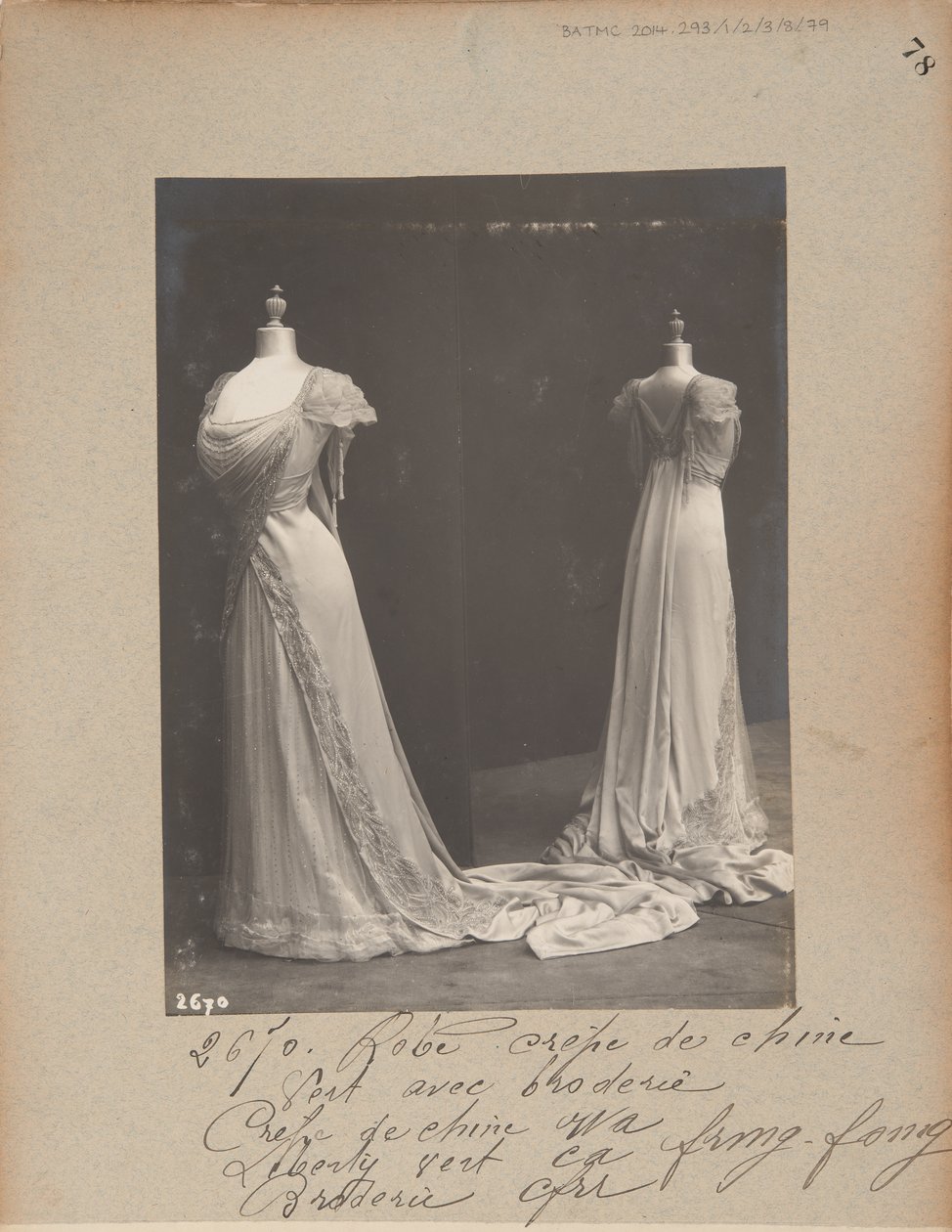 Página de álbum: Casa de Worth, vestido de baile de Photographer French