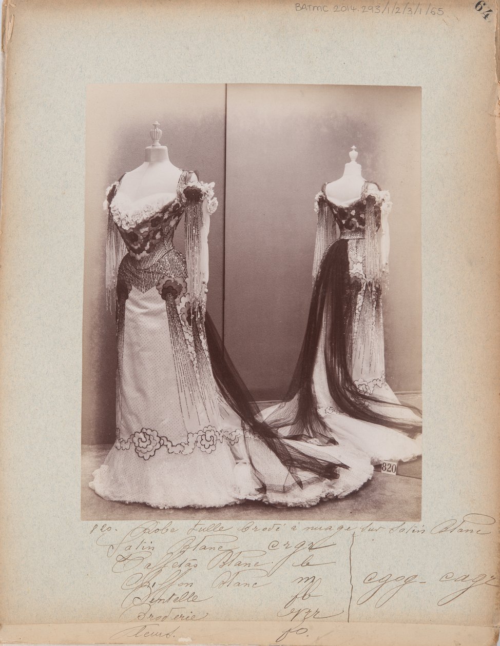Página de álbum: Casa de Worth, vestido de baile de Photographer French