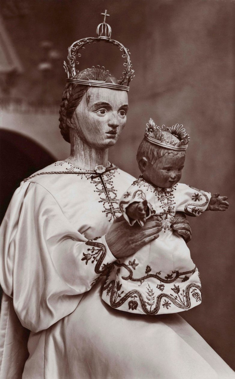 Virgen con el Niño, Pabellón Papal, Exposición Universal de París de Photographer French