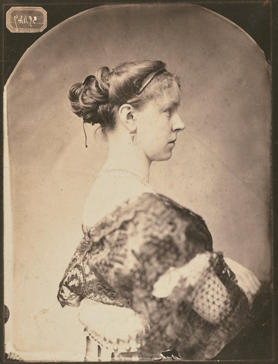 [Retrato de una mujer no identificada] de Pierre Petit