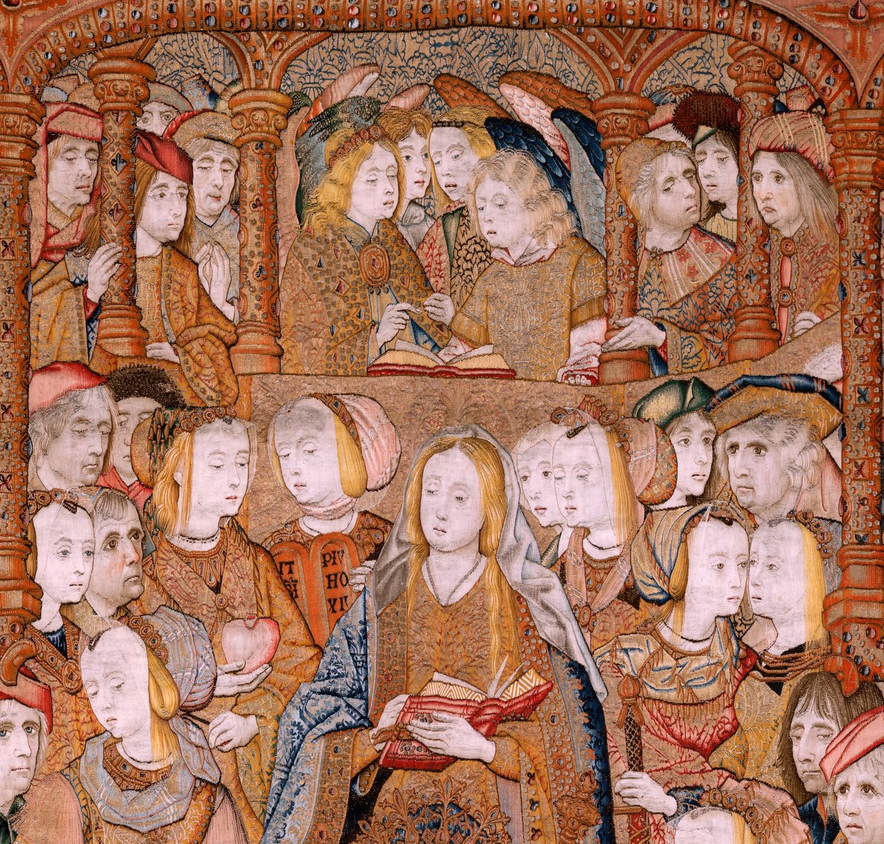 Tapiz flamenco. Serie Triunfos de la Madre o Paños de Oro. Anunciación (La Anunciación). Segundo tapiz de la serie. Modelo Colin de Cooter (?). Manufactura Pieter van Aelst (o van Edingen), Bruselas. Ca 1500-1502. Tela Oro, plata, seda y wo de Pieter Coecke van Aelst