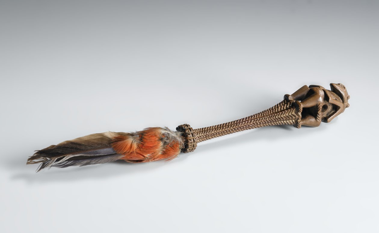 Mango de Abanico, con empuñadura octogonal dentada que termina en una figura bifrontal tallada de un dios, Islas de la Sociedad, Tahití de Polynesian
